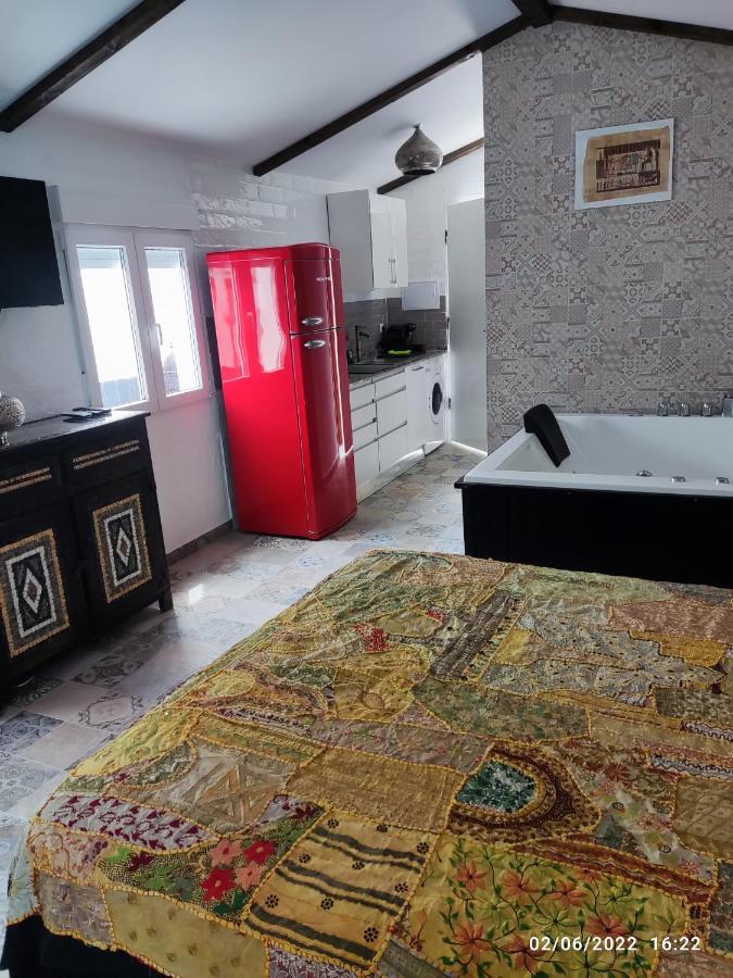 Villa Egipto Con Jacuzzi Y Piscina Climatizada Chiclana de la Frontera Exteriör bild